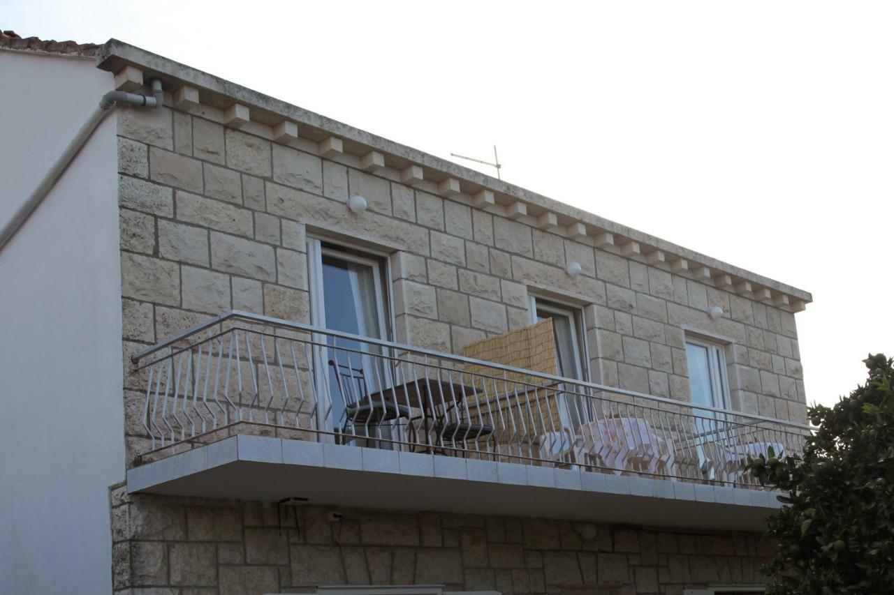 Apartments Lumbardina Lumbarda Exterior photo